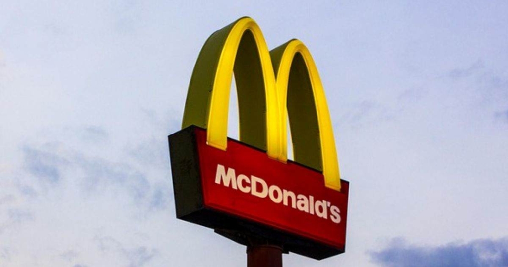 マクドナルド ゴールデンアーチ